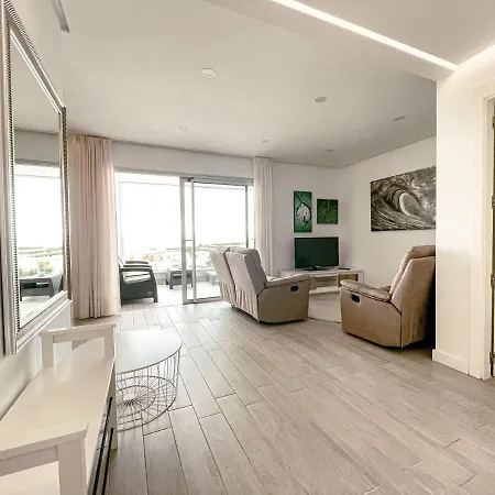 3-bed Flat, Ocean Garden, Heated Pool, Parking, Pp207 Apartment *