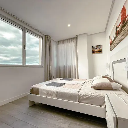 3-bed Flat, Ocean Garden, Heated Pool, Parking, Pp207 Apartment *